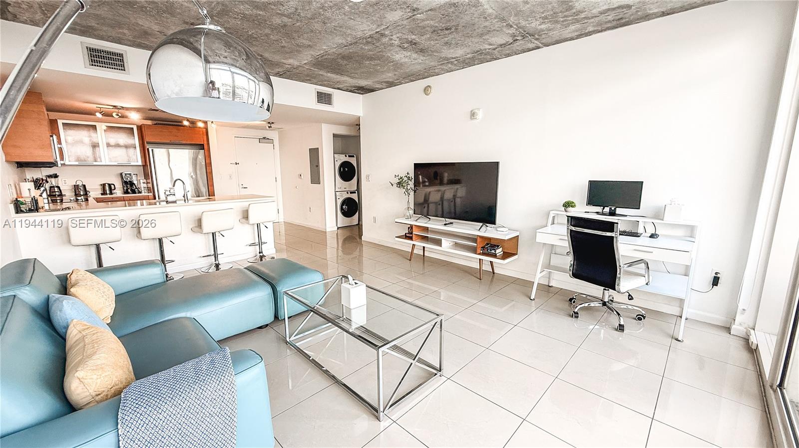 3250 NE 1st Ave #1110 Miami, FL 33137