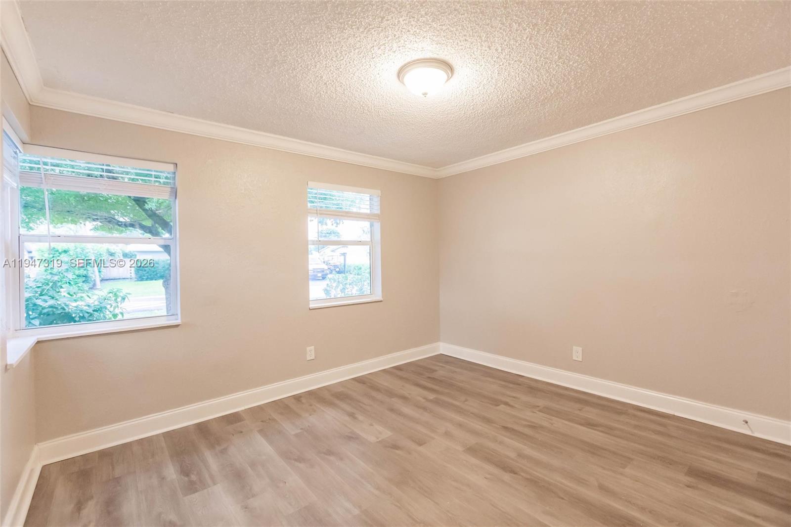 3140 NE 10th Ter Pompano Beach, FL 33064