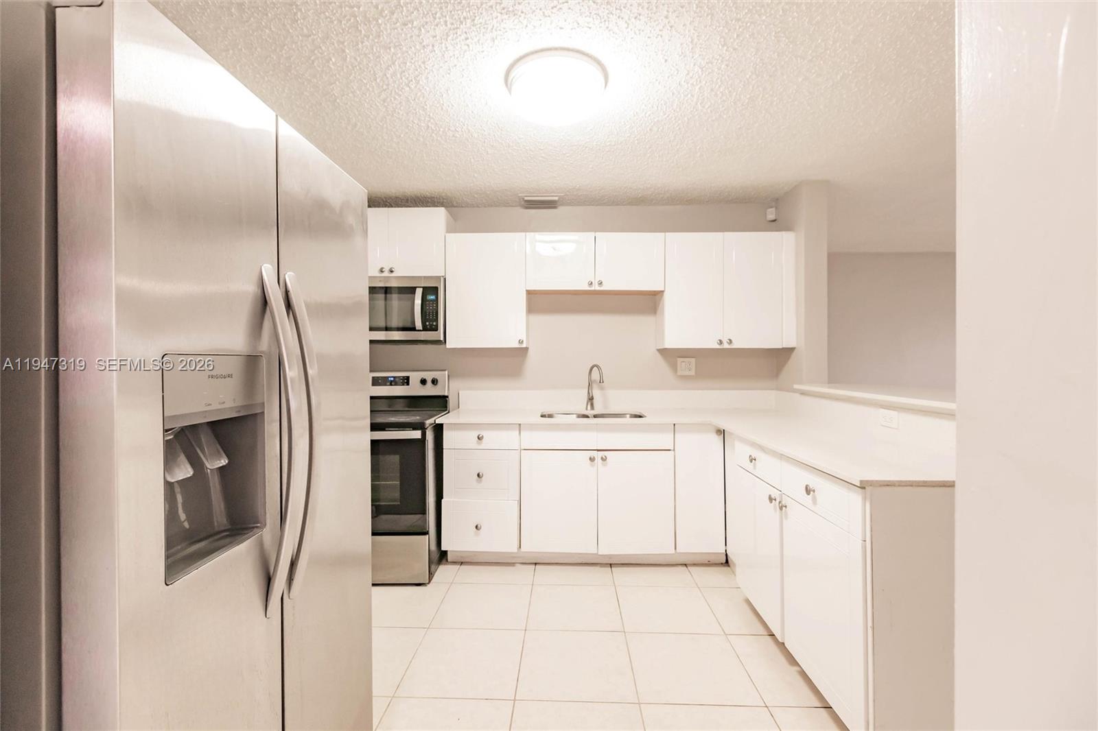 3140 NE 10th Ter Pompano Beach, FL 33064