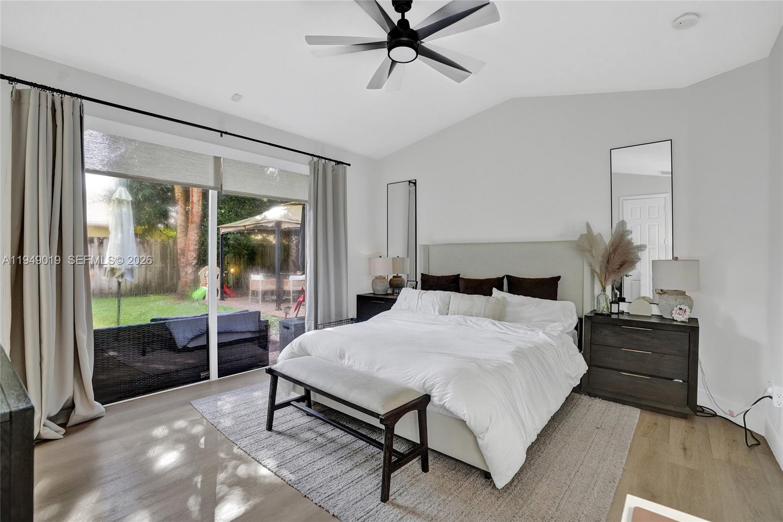 9046 SW 160th Ter Palmetto Bay, FL 33157