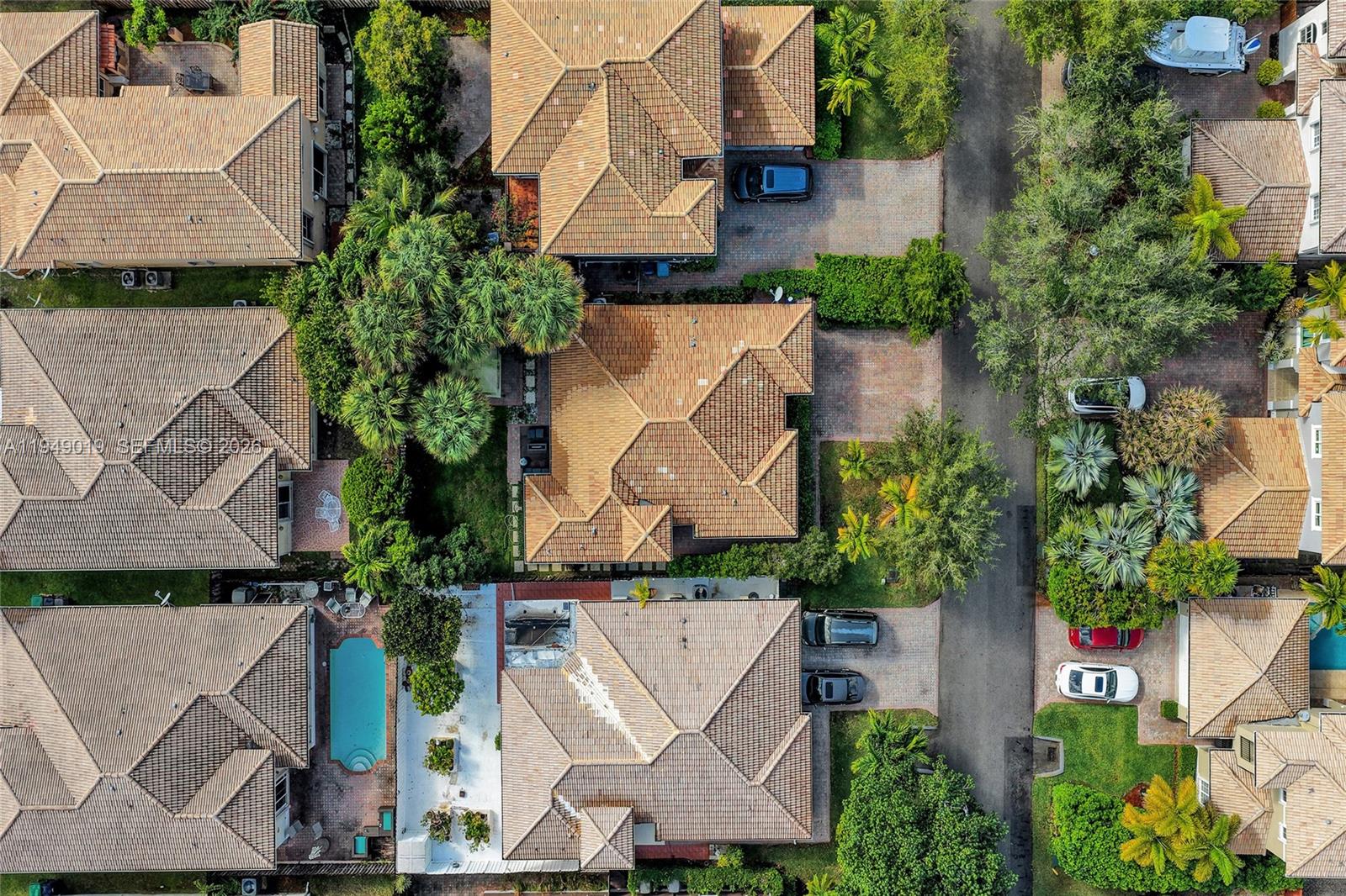 9046 SW 160th Ter Palmetto Bay, FL 33157