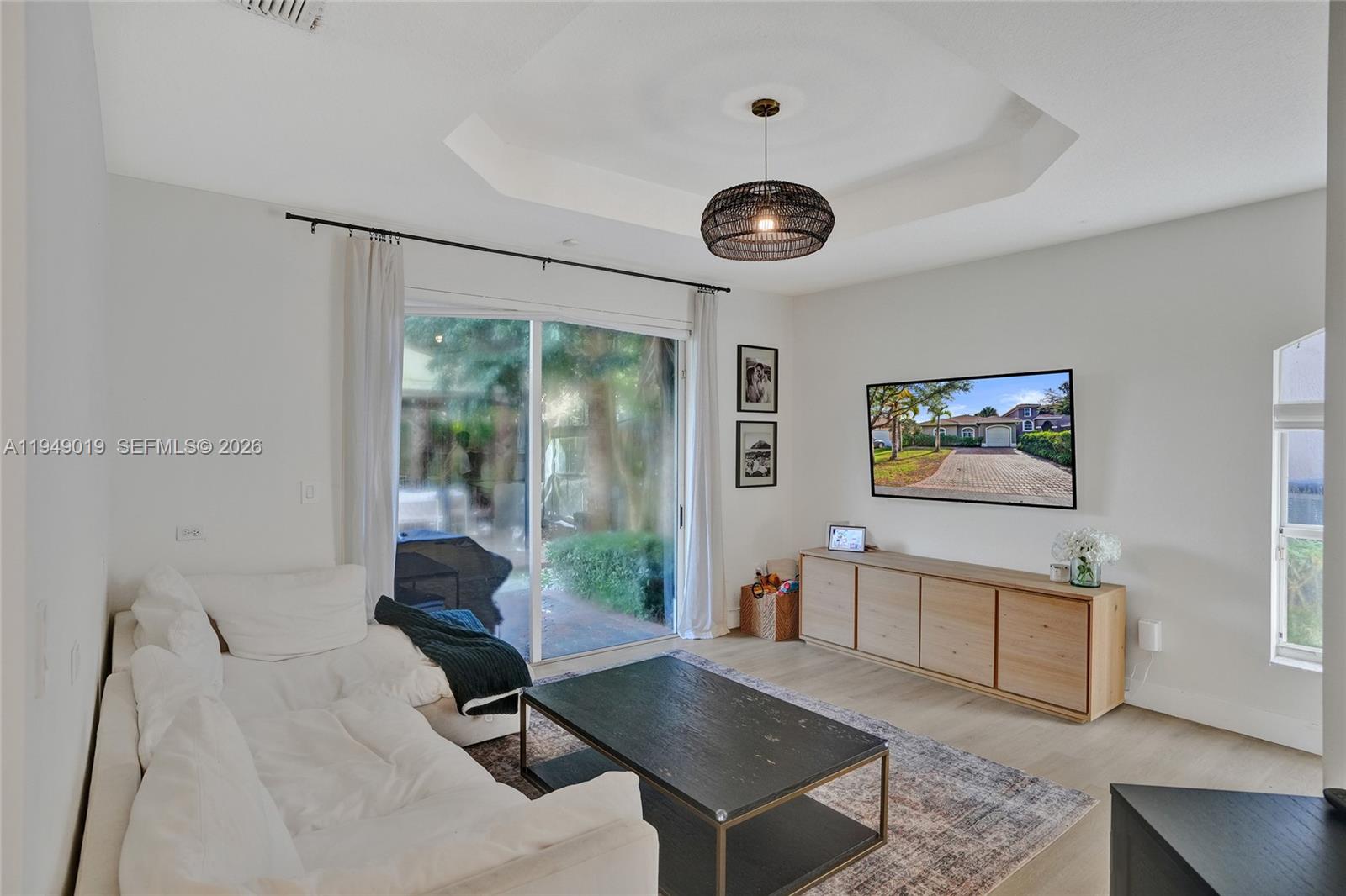 9046 SW 160th Ter Palmetto Bay, FL 33157