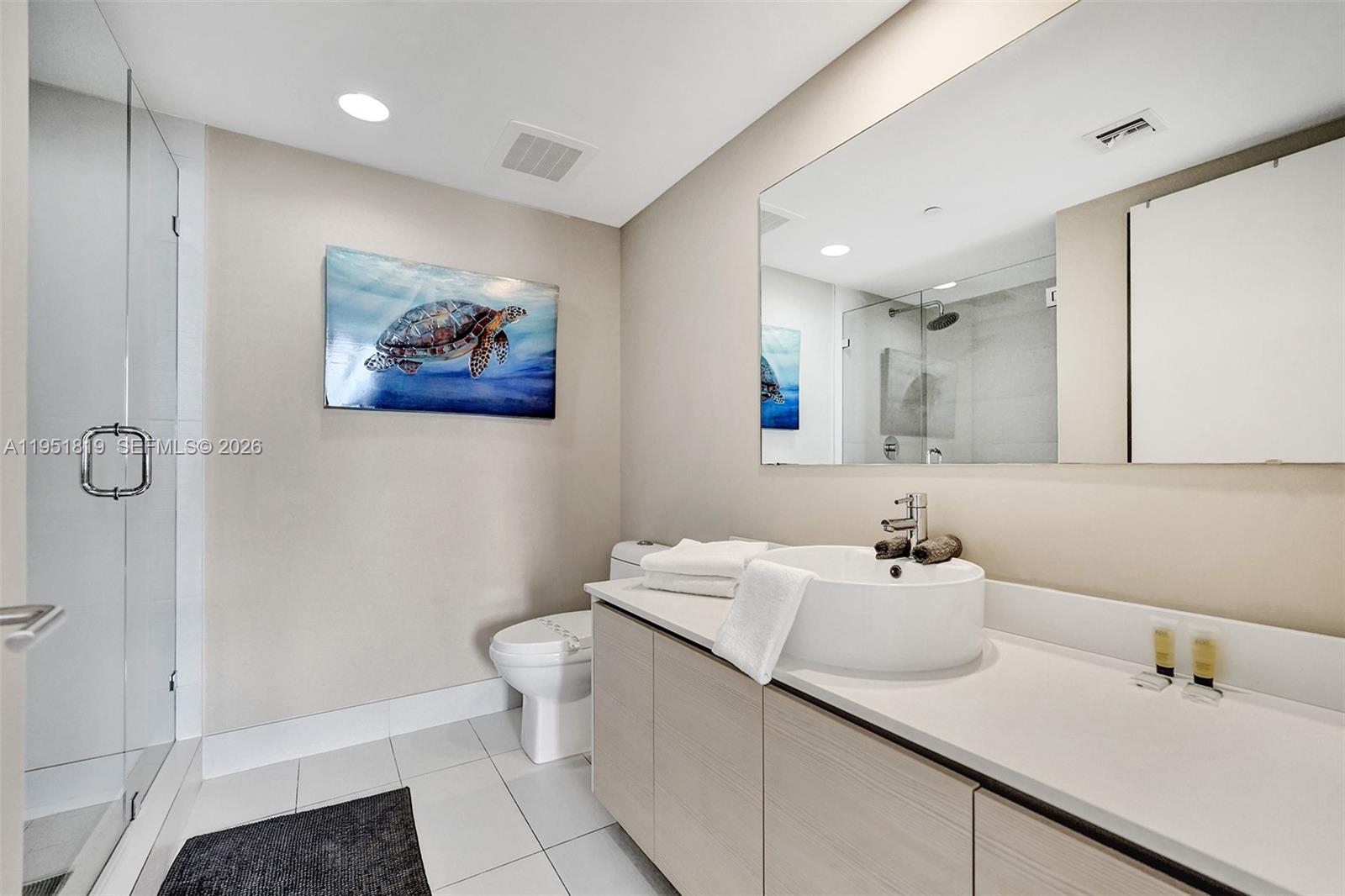 image Beachwalk Condominium40