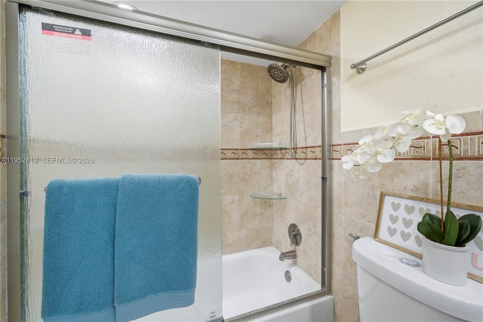 5401 Collins Ave #1129 Miami Beach, FL 33140