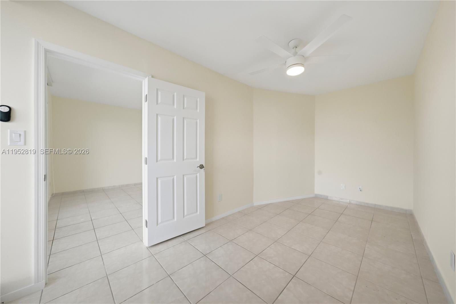 5401 Collins Ave #1129 Miami Beach, FL 33140