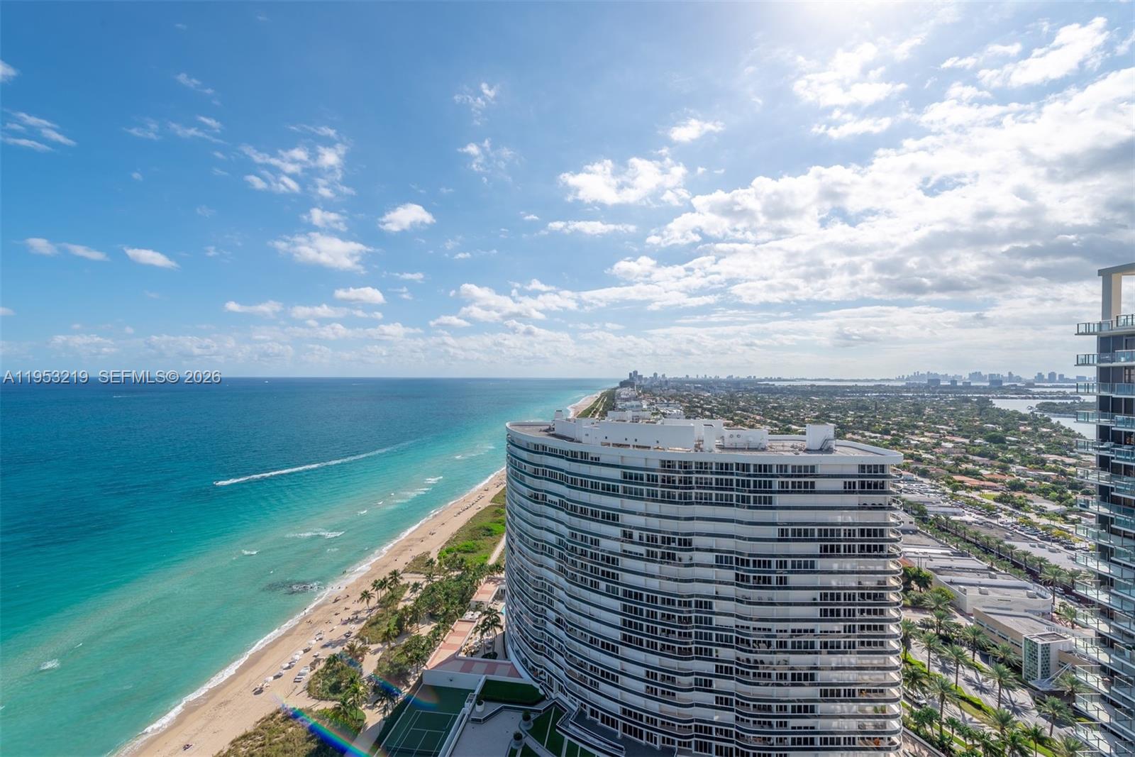 image St Regis Bal Harbour Center35
