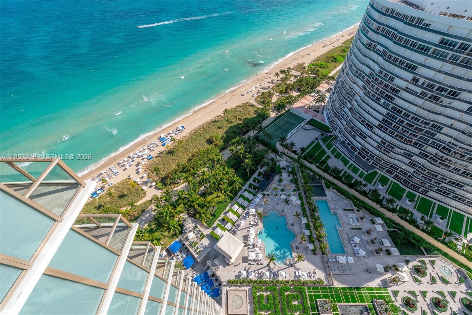 image St Regis Bal Harbour Center39