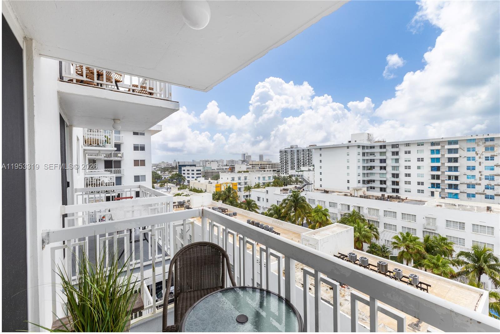 401 Ocean Dr #920 Miami Beach, FL 33139