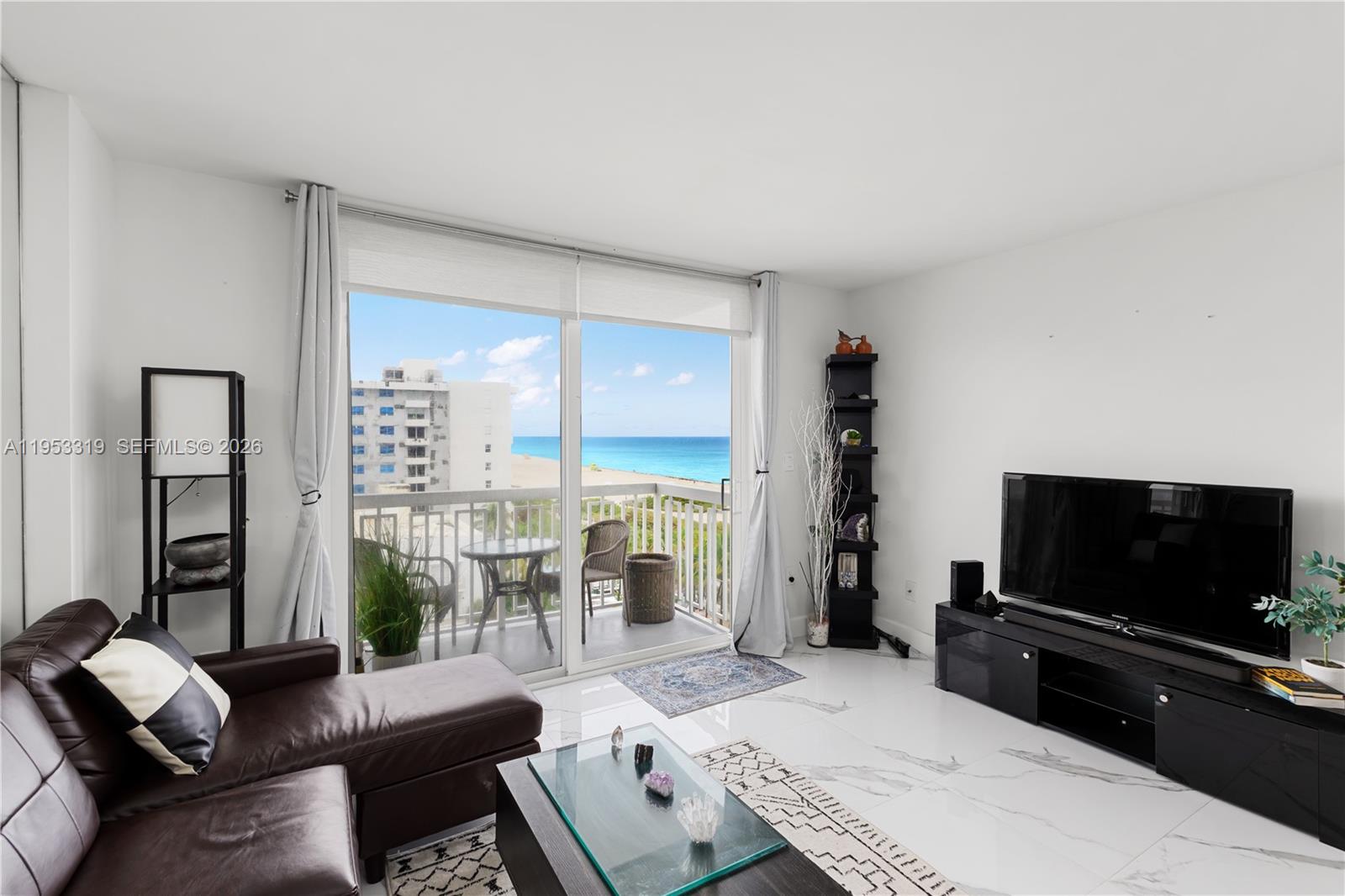 401 Ocean Dr #920 Miami Beach, FL 33139