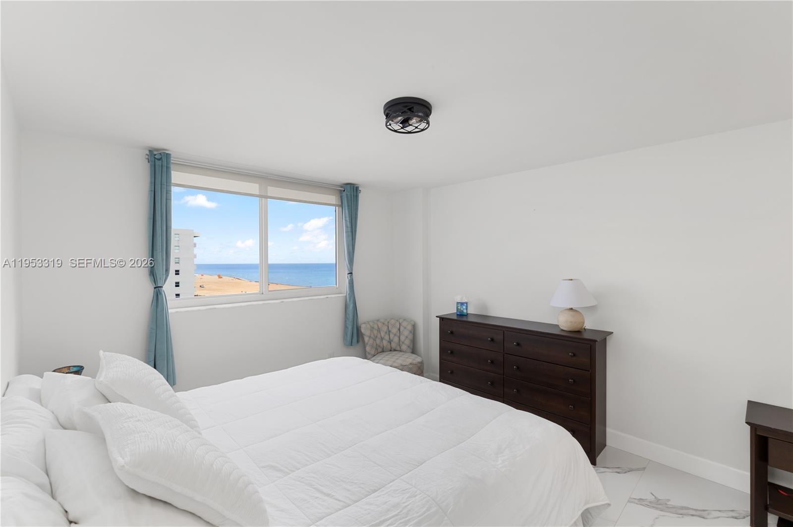 401 Ocean Dr #920 Miami Beach, FL 33139