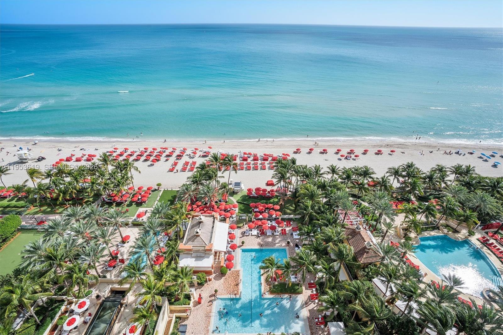 image Acqualina Residences2