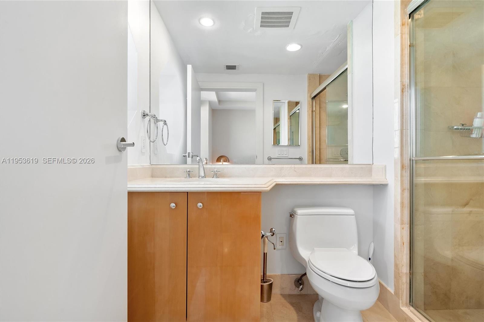 image Acqualina Residences38