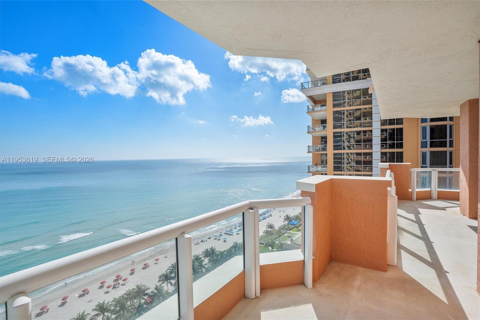 image Acqualina Residences48
