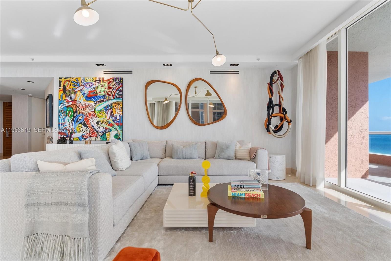 image Acqualina Residences7