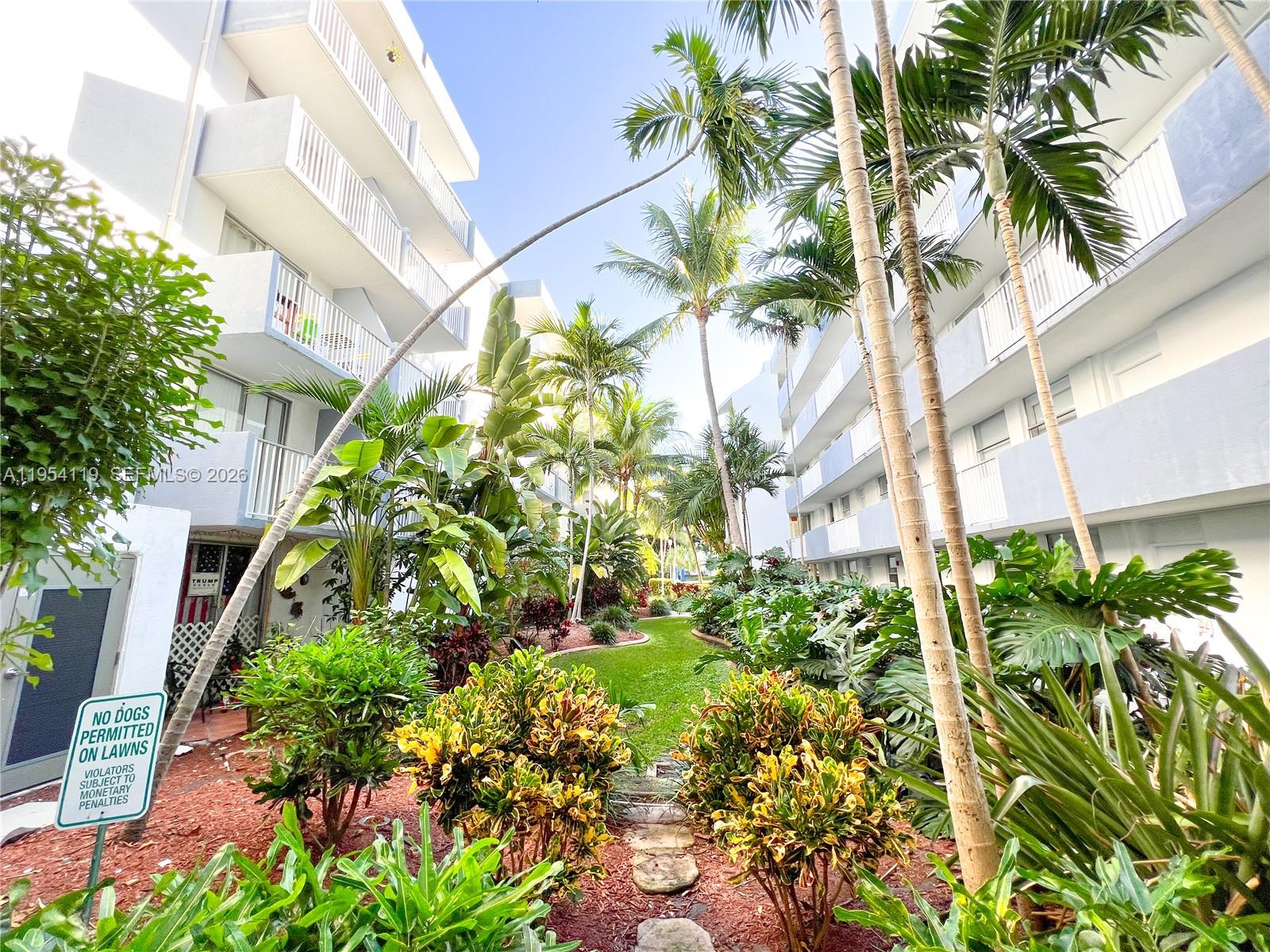 1801 S Treasure Dr #211 North Bay Village, FL 33141