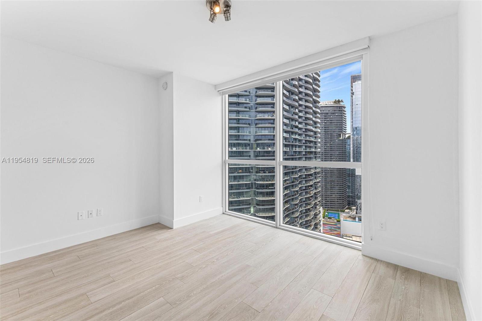 image The Bond on Brickell7