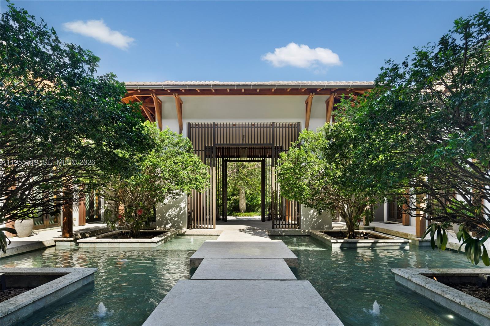 620 Arvida Pkwy Coral Gables, FL 33156