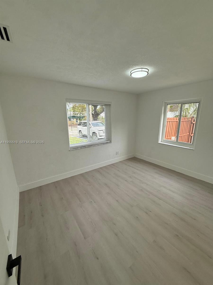 4366 SW 5th Ter Miami, FL 33134