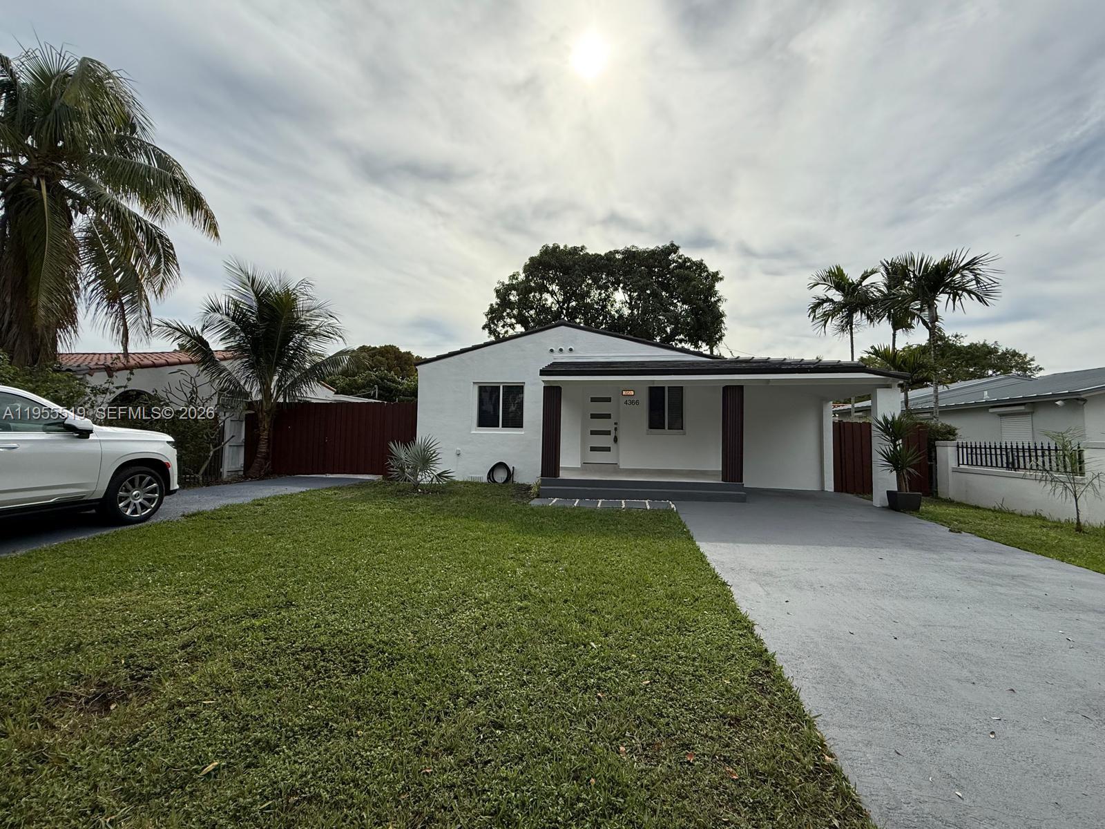 4366 SW 5th Ter Miami, FL 33134