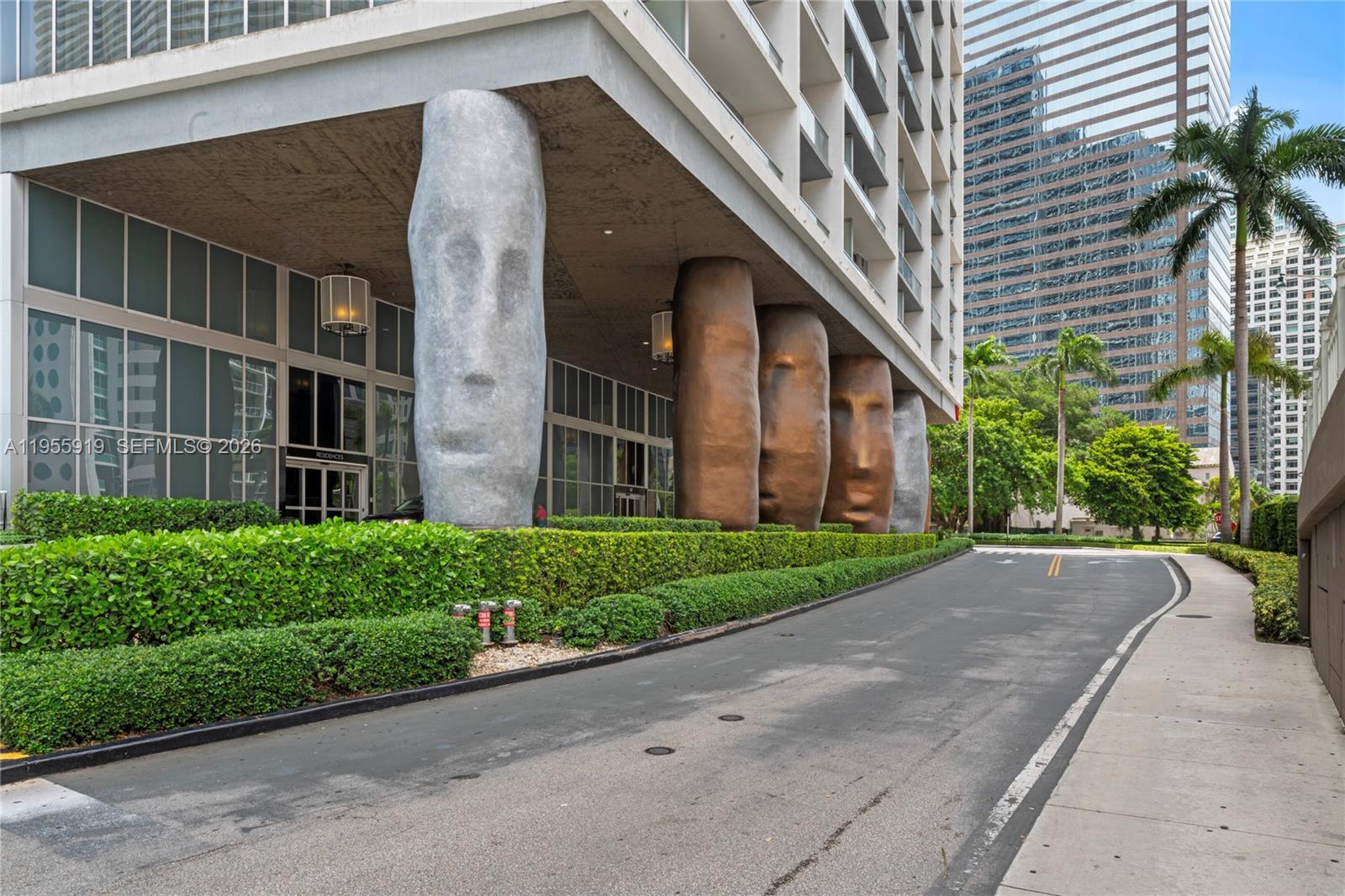 image Icon Brickell II45