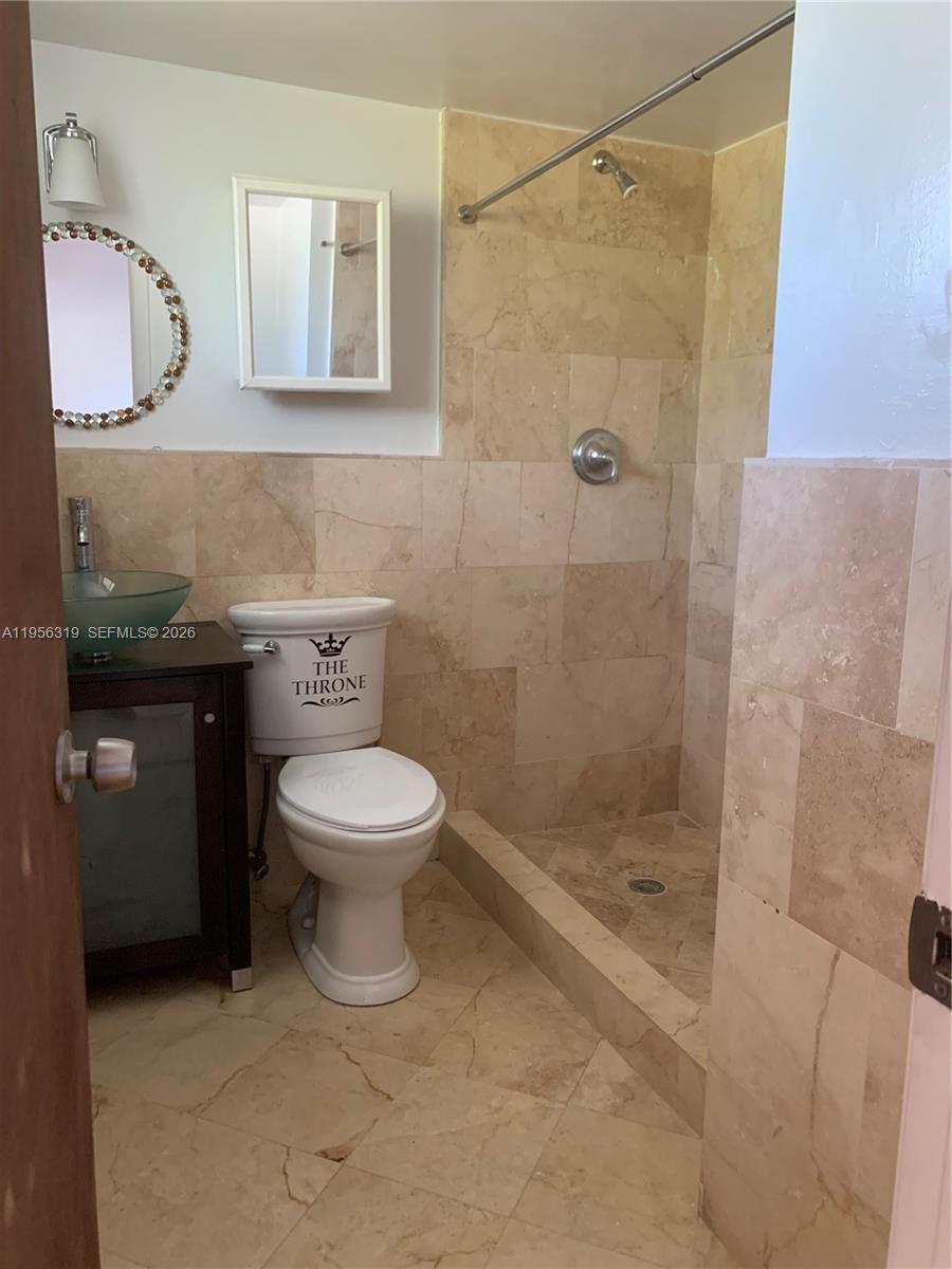 650 NE 61st St #36 Miami, FL 33137