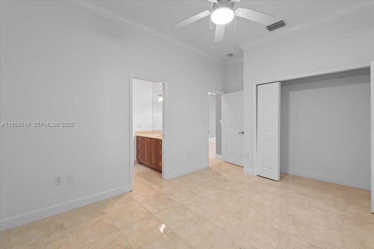 16640 NW 86th Ct Miami Lakes, FL 33016