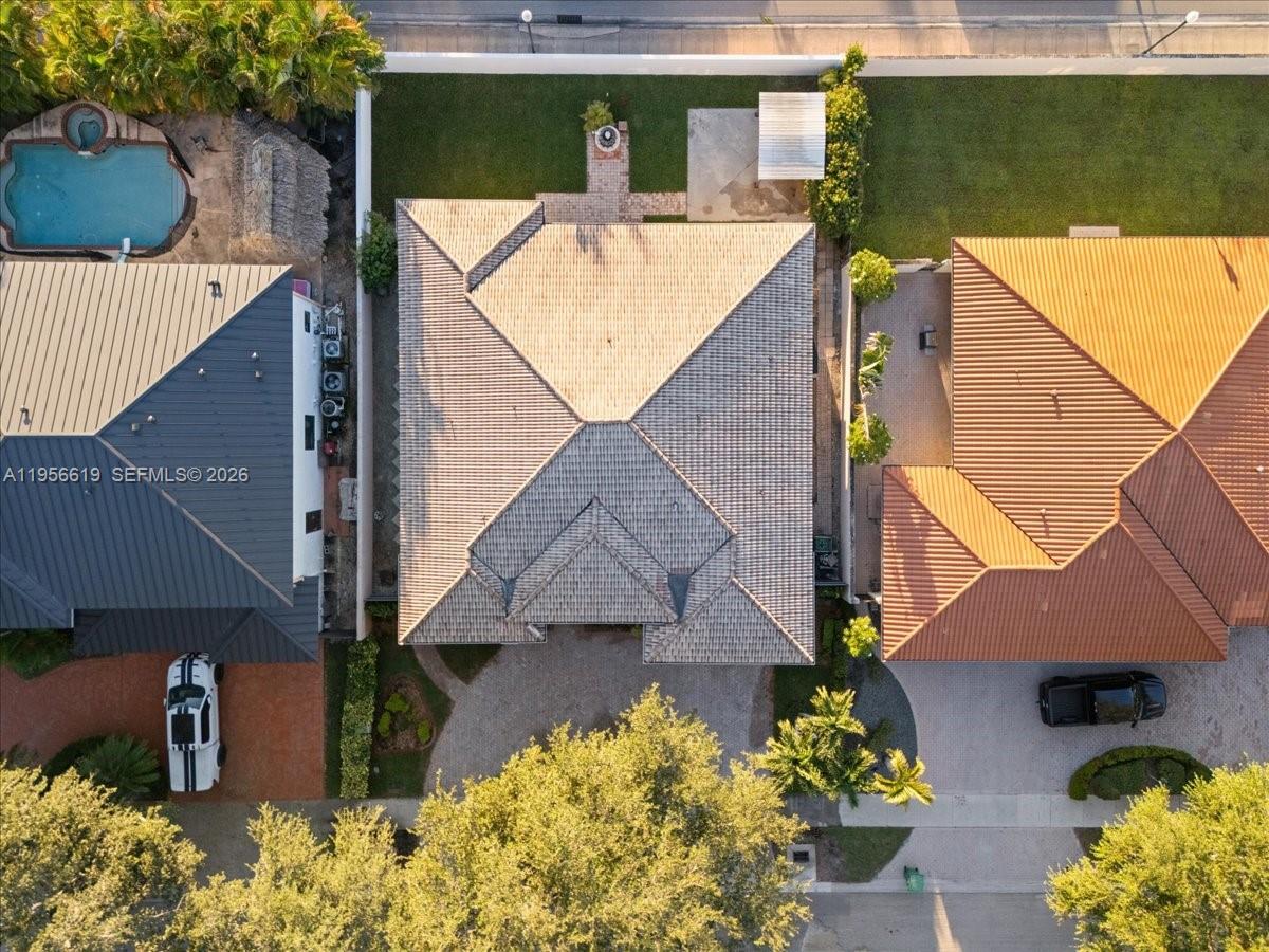 16640 NW 86th Ct Miami Lakes, FL 33016