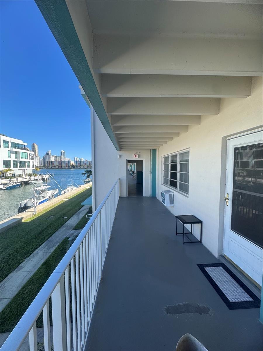 3923 NE 166th St #N208 North Miami Beach, FL 33160