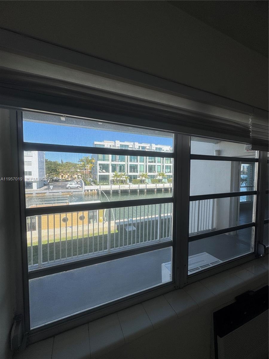 3923 NE 166th St #N208 North Miami Beach, FL 33160