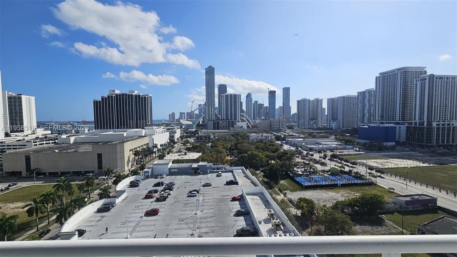 image 1800 Biscayne Plaza6