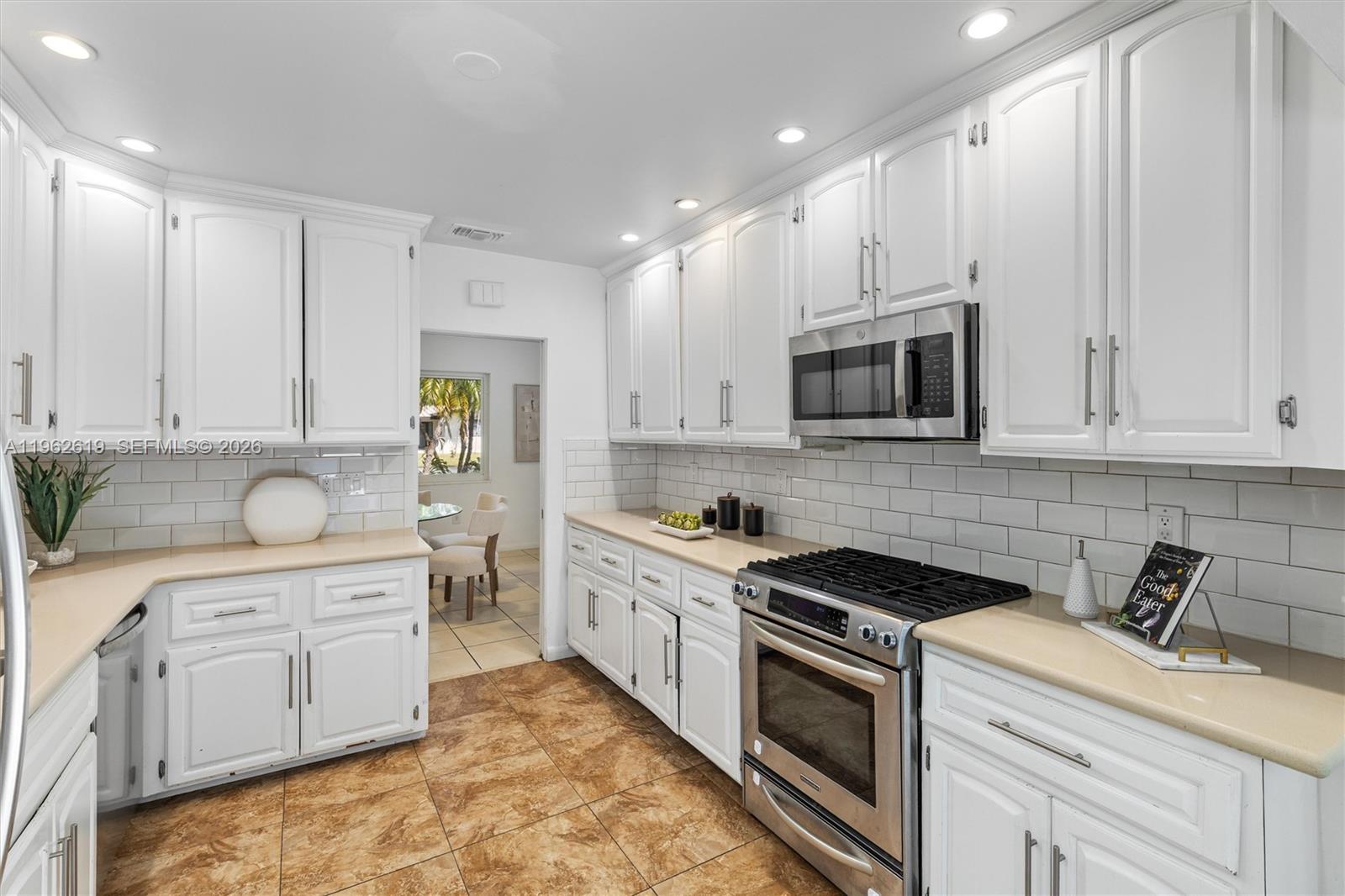 8260 SW 133rd St Pinecrest, FL 33156