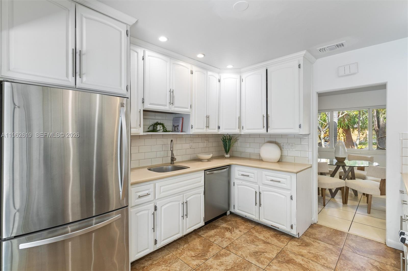 8260 SW 133rd St Pinecrest, FL 33156