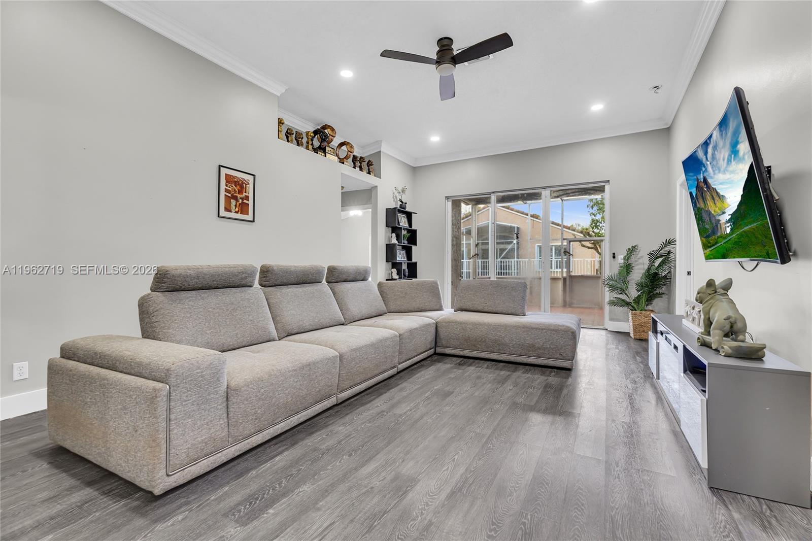 14325 NW 14th Ct Pembroke Pines, FL 33028