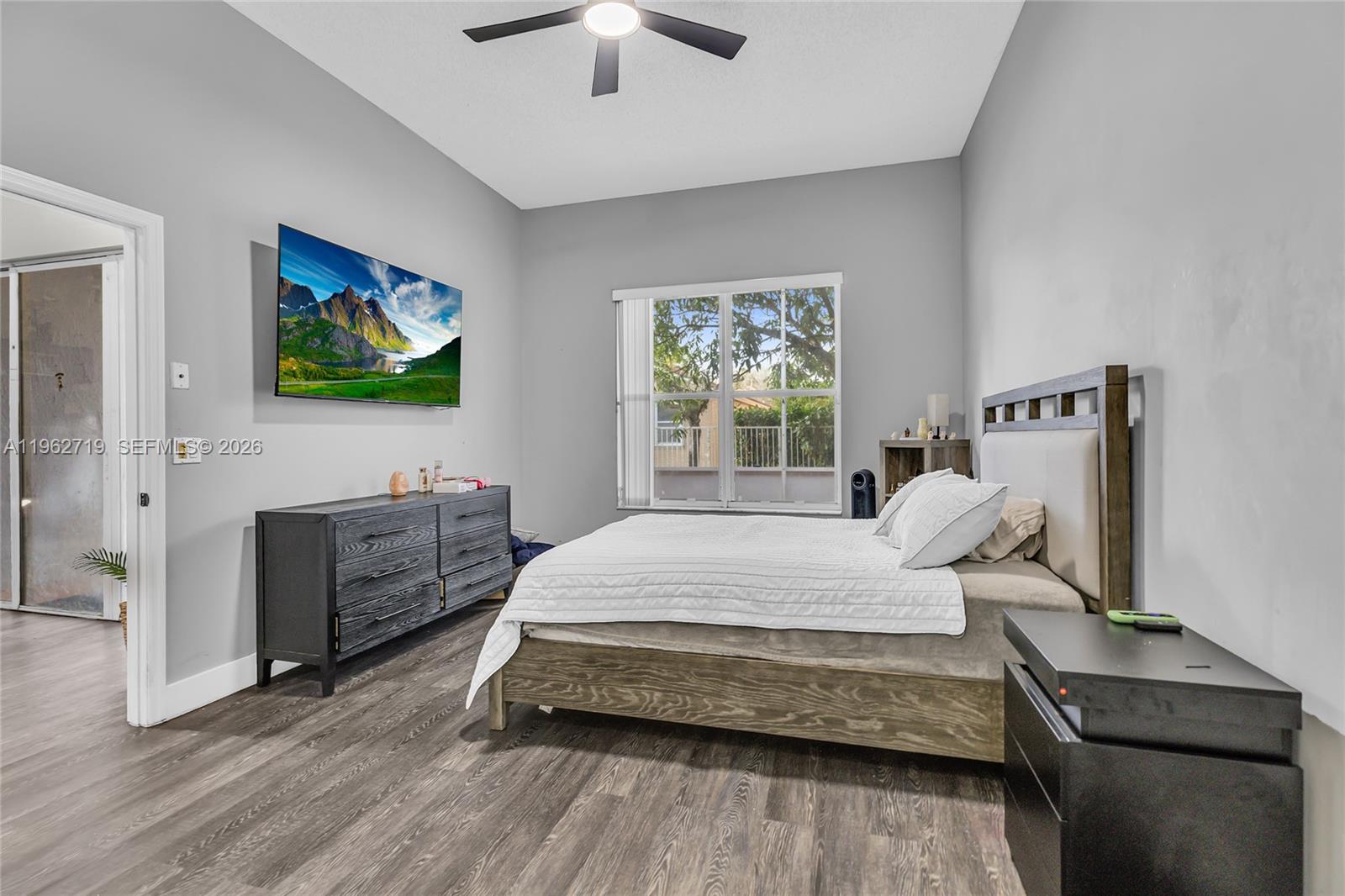 14325 NW 14th Ct Pembroke Pines, FL 33028