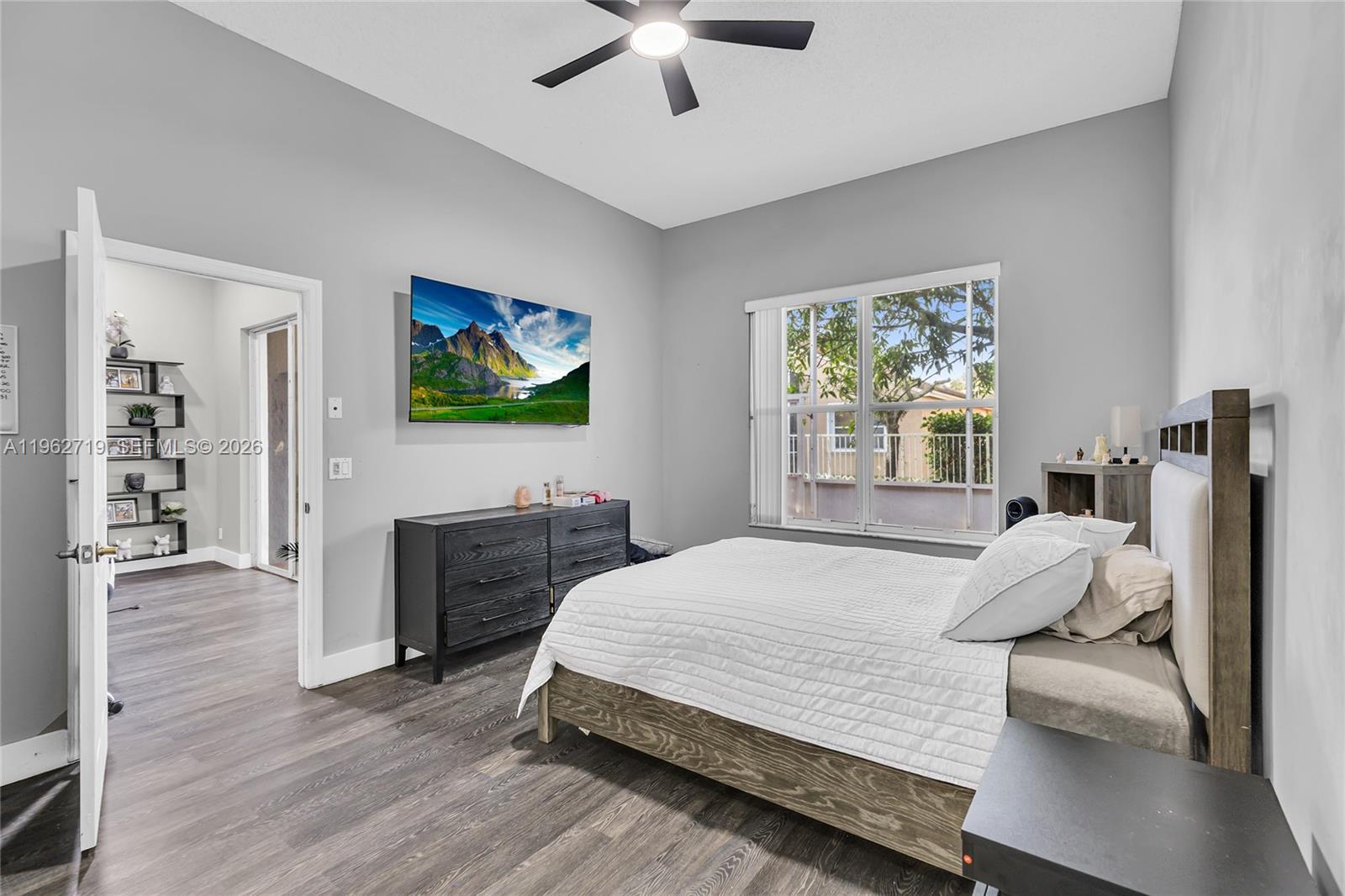 14325 NW 14th Ct Pembroke Pines, FL 33028