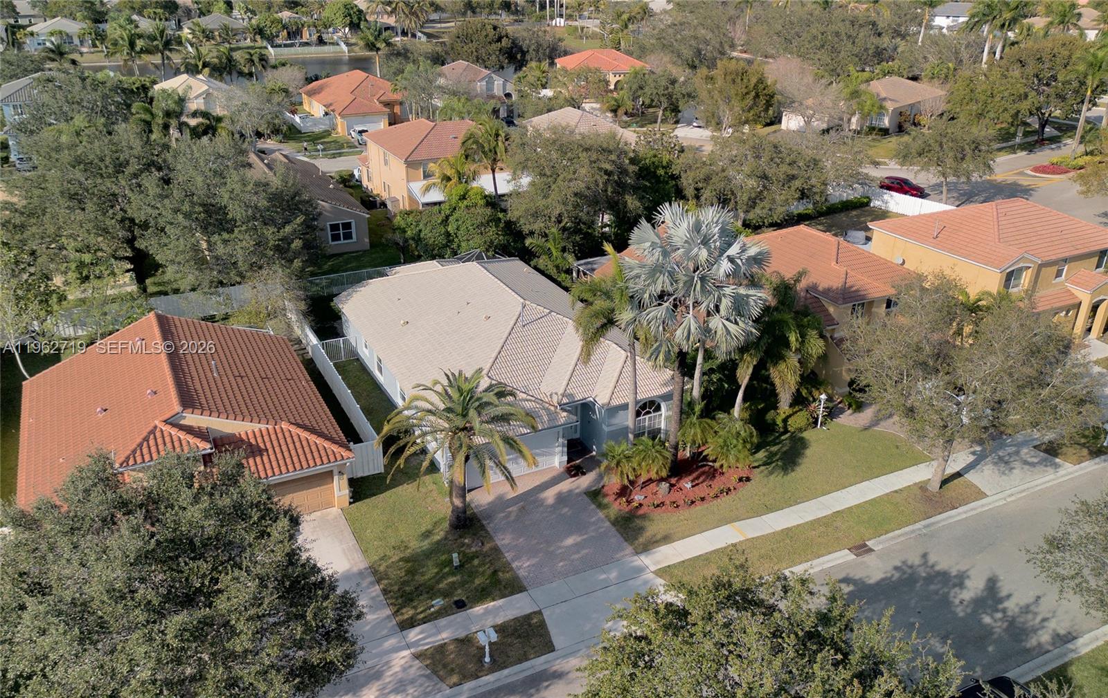 14325 NW 14th Ct Pembroke Pines, FL 33028