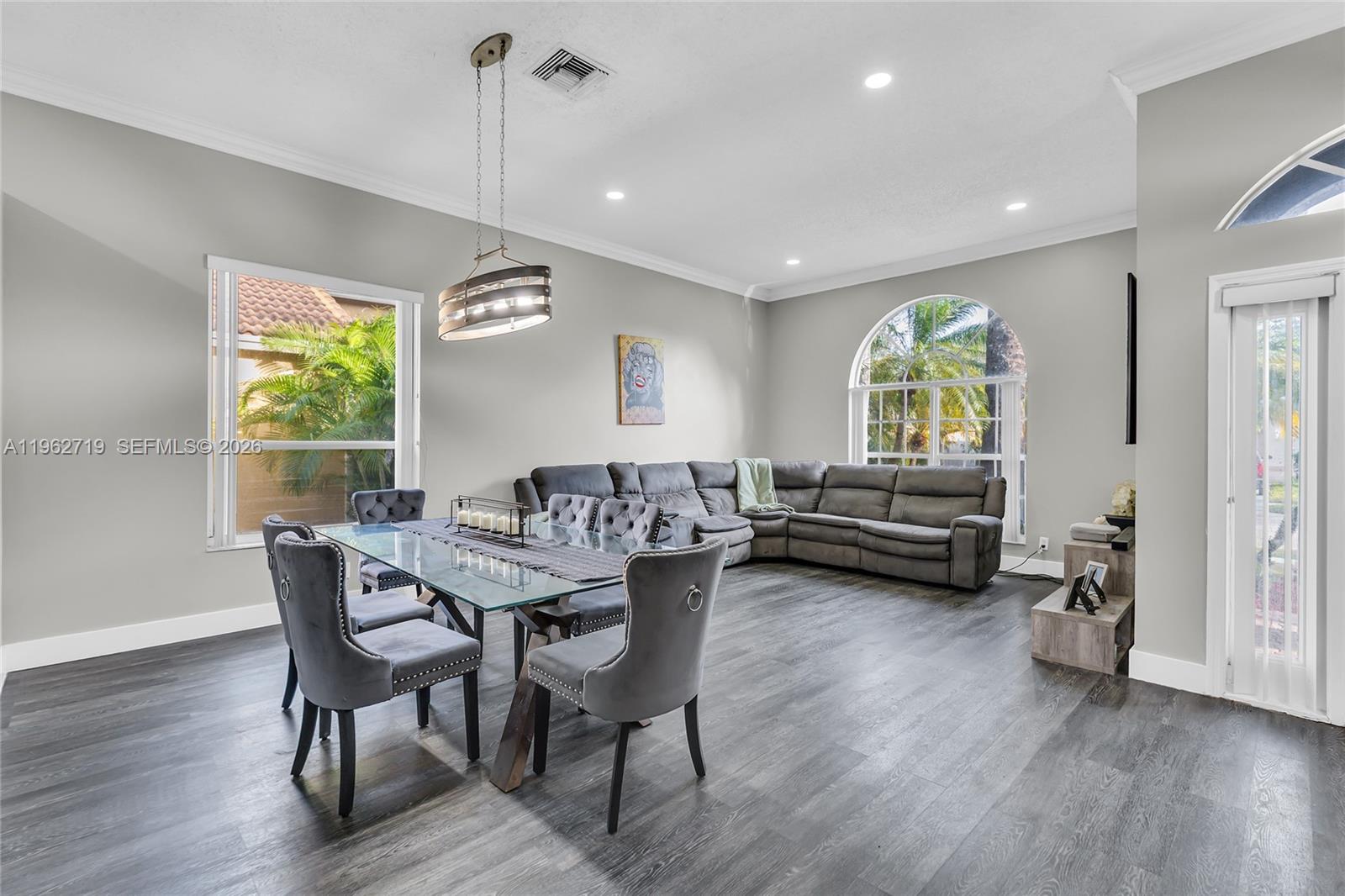 14325 NW 14th Ct Pembroke Pines, FL 33028