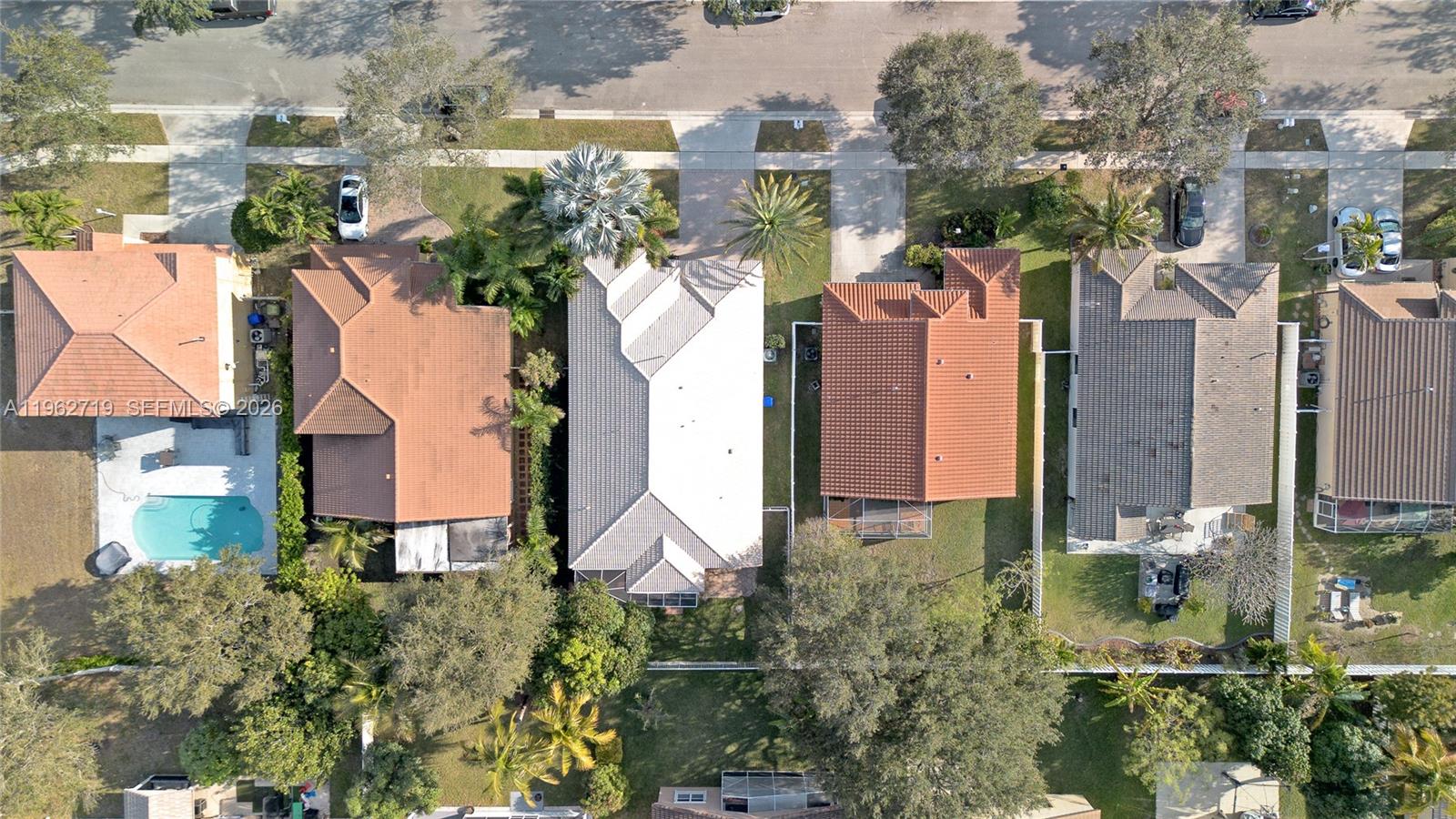 14325 NW 14th Ct Pembroke Pines, FL 33028
