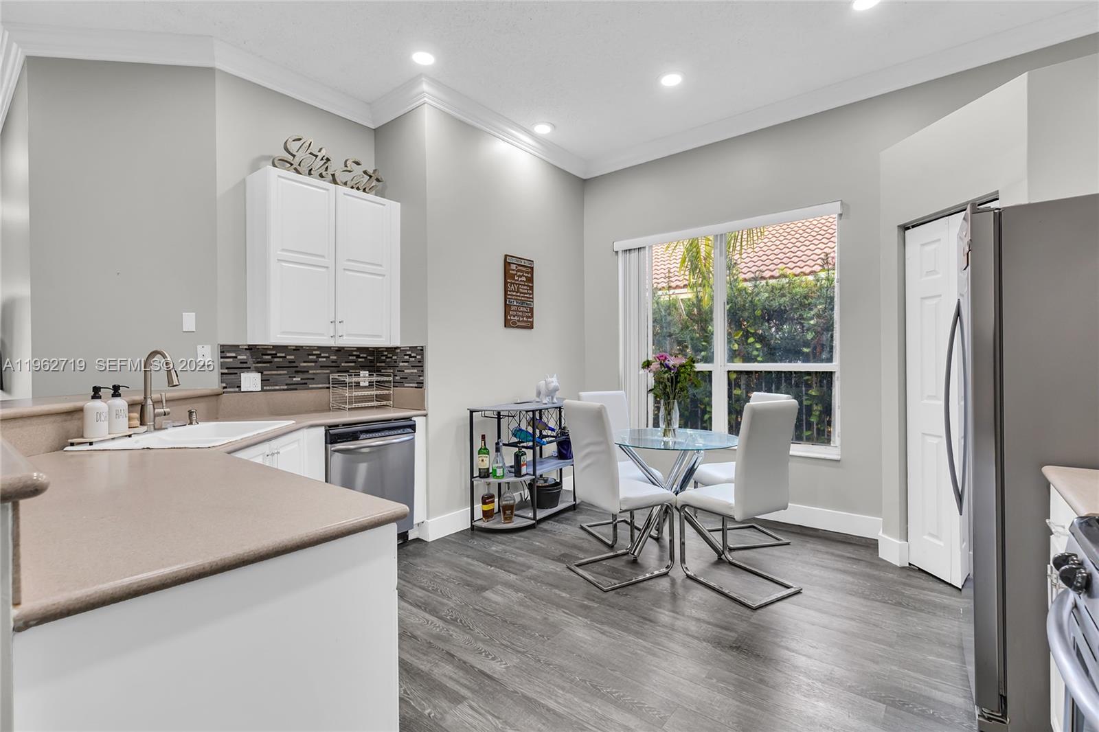 14325 NW 14th Ct Pembroke Pines, FL 33028