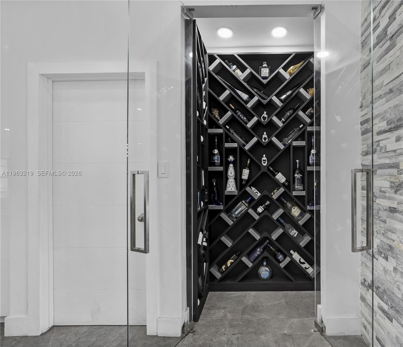 14651 SW 16th St Davie, FL 33325