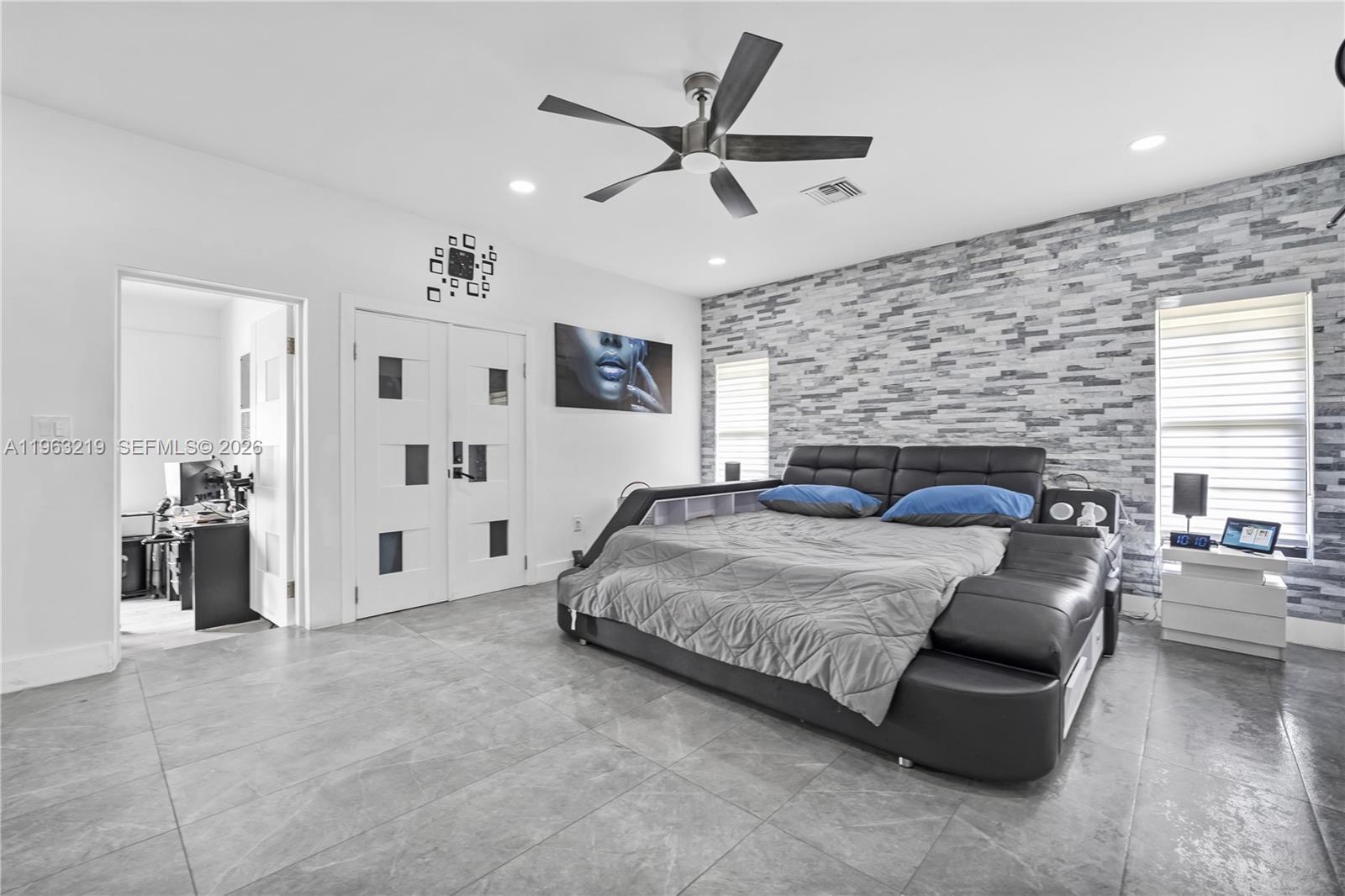 14651 SW 16th St Davie, FL 33325