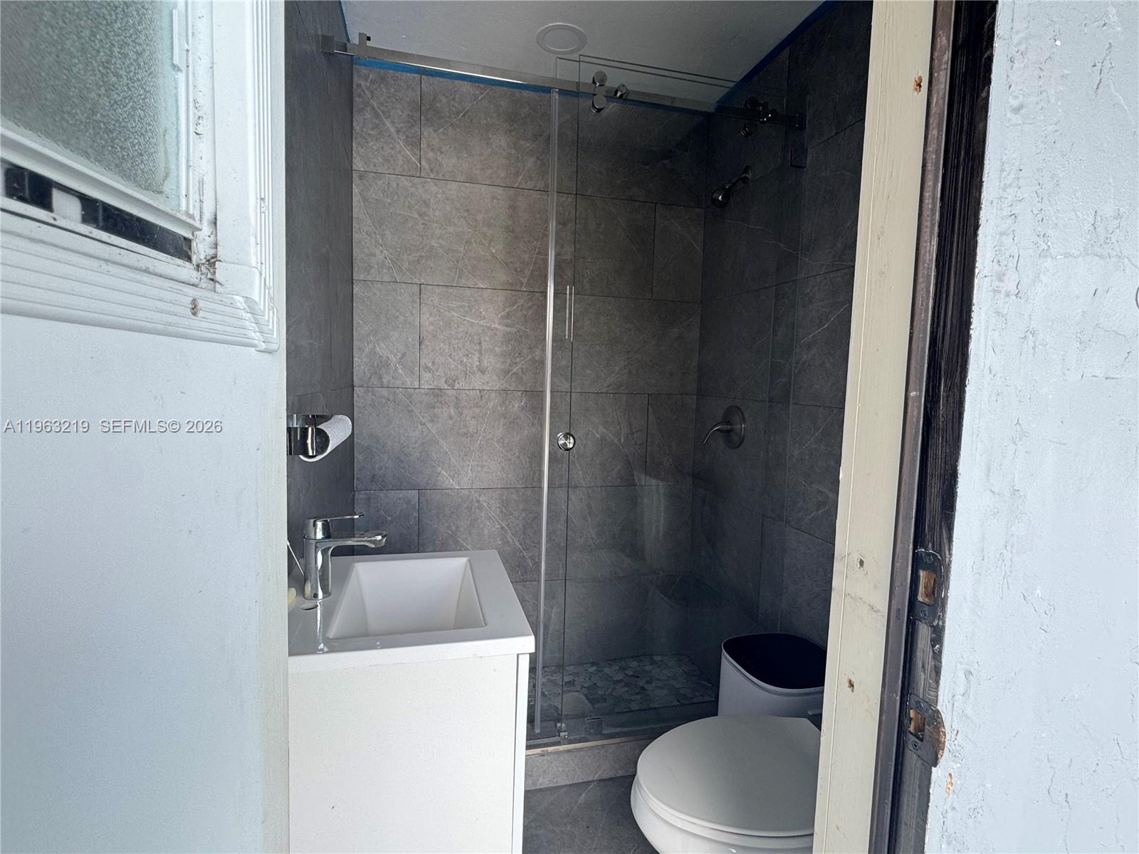 14651 SW 16th St Davie, FL 33325