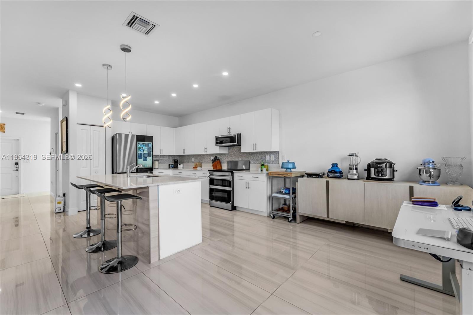 13611 SW 184th Ter Miami, FL 33177