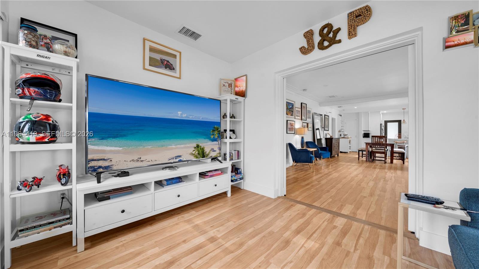 375 SW 32nd Rd Miami, FL 33129