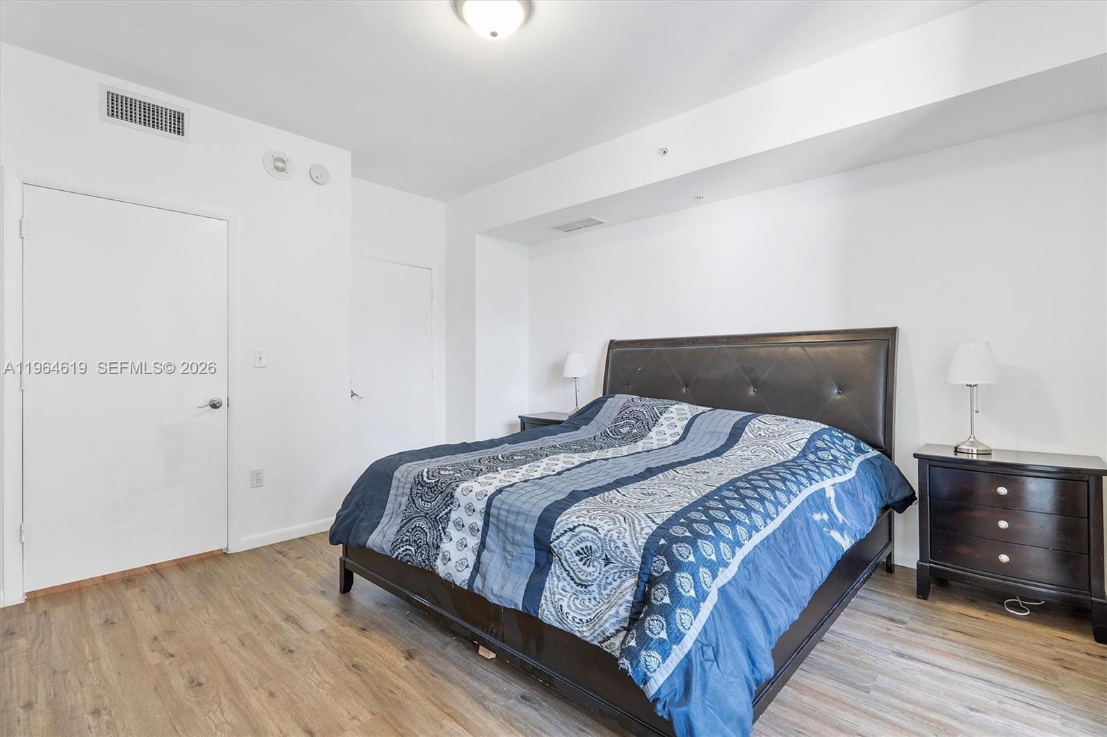 image Vizcayne North19