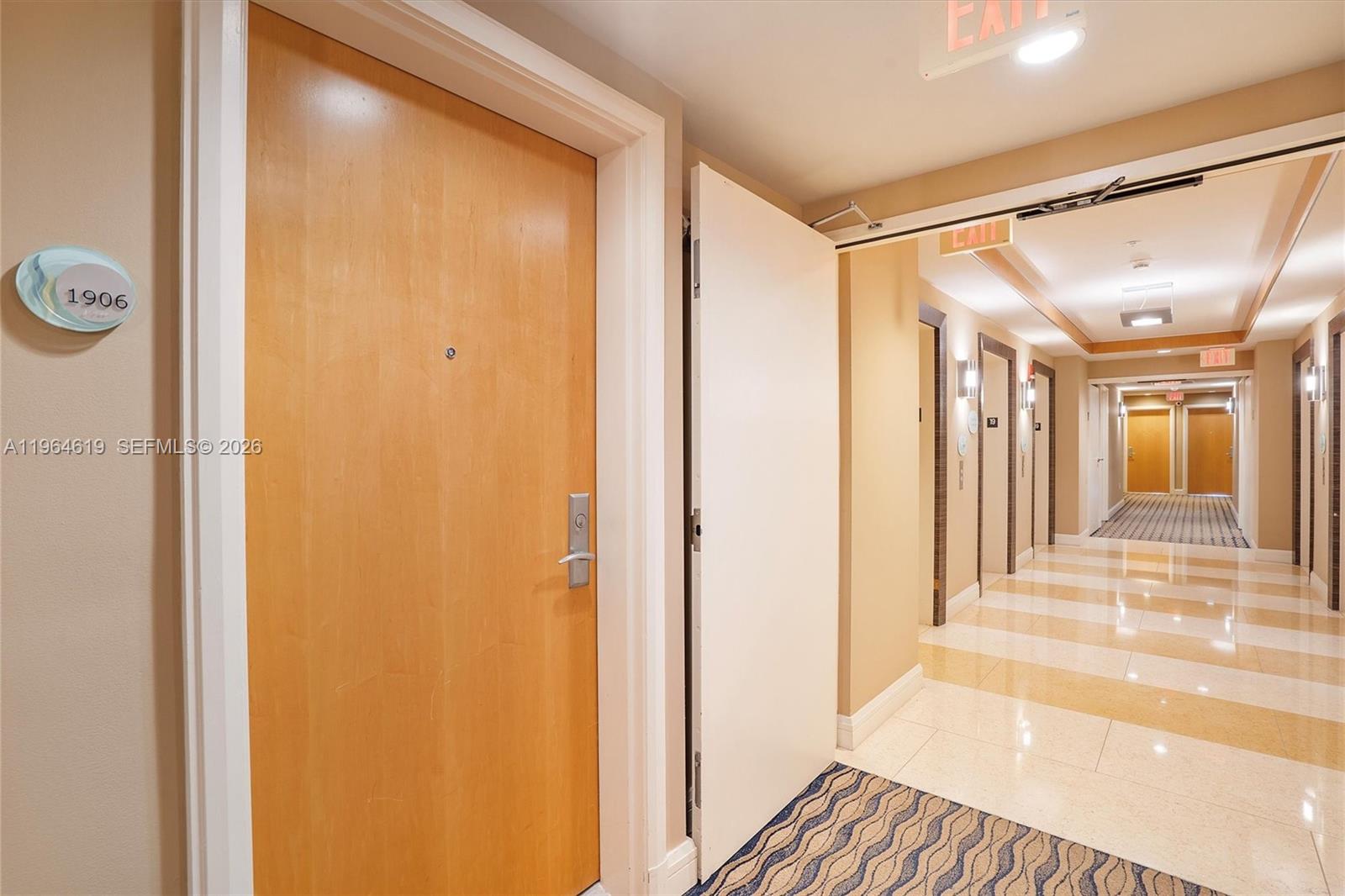 image Vizcayne North27