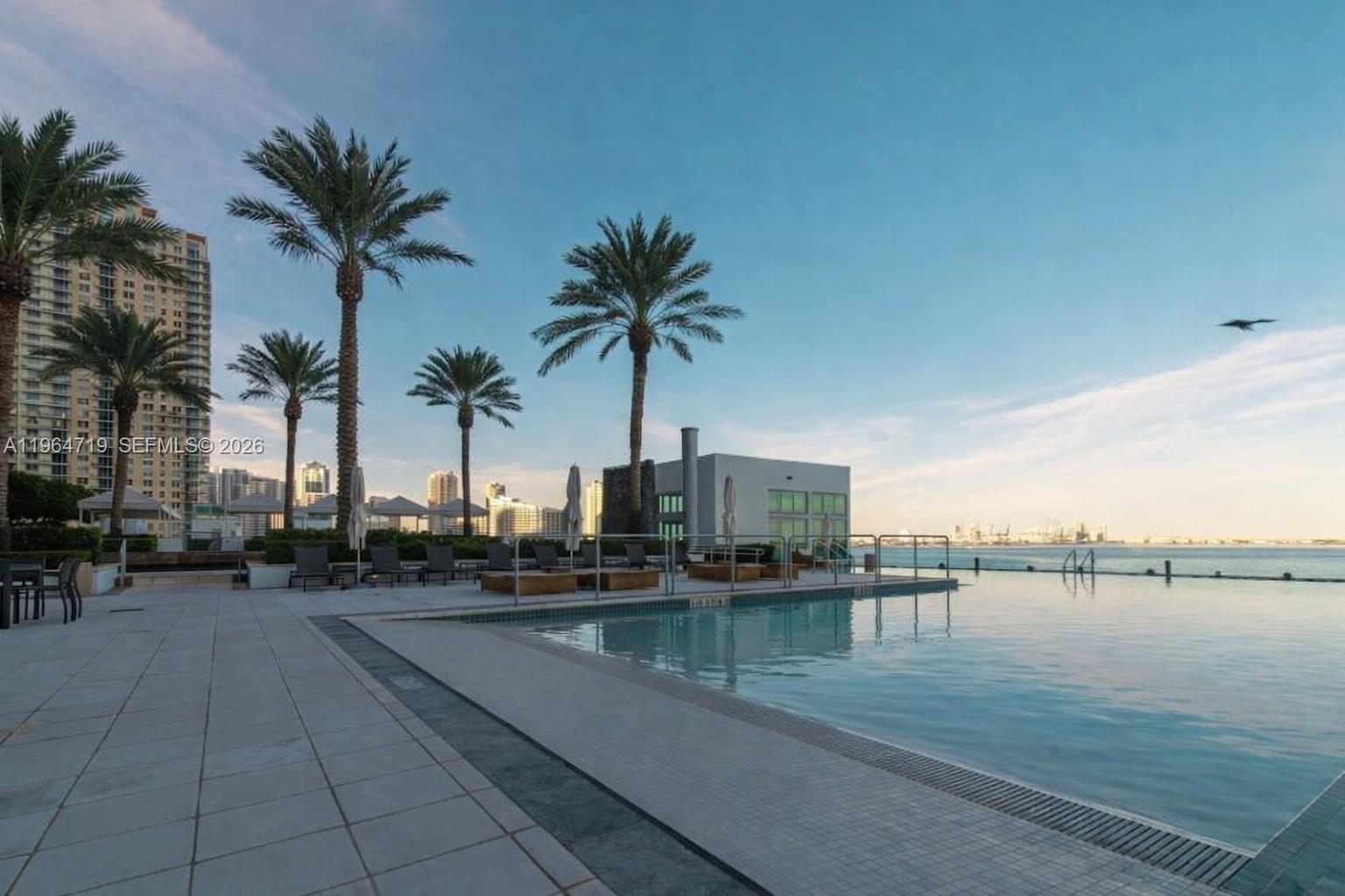 image Jade at Brickell Bay48