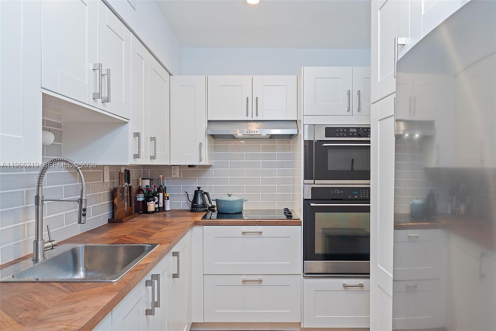 1200 West Ave #PH31 Miami Beach, FL 33139