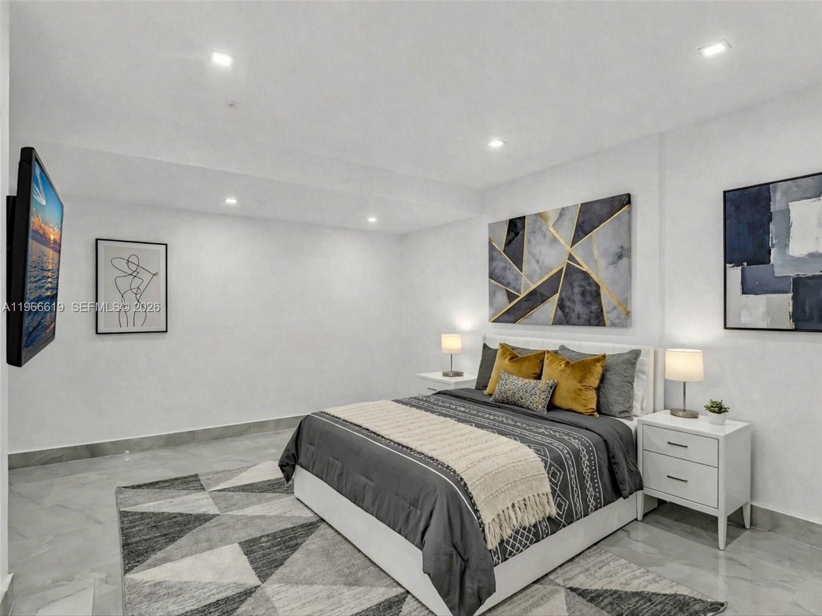 3830 SW 48th Ave Hollywood, FL 33023