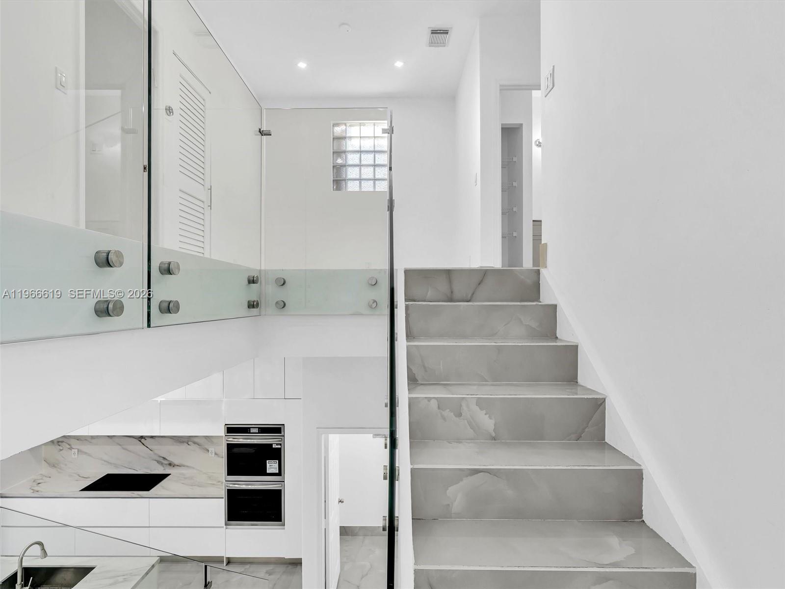 3830 SW 48th Ave Hollywood, FL 33023